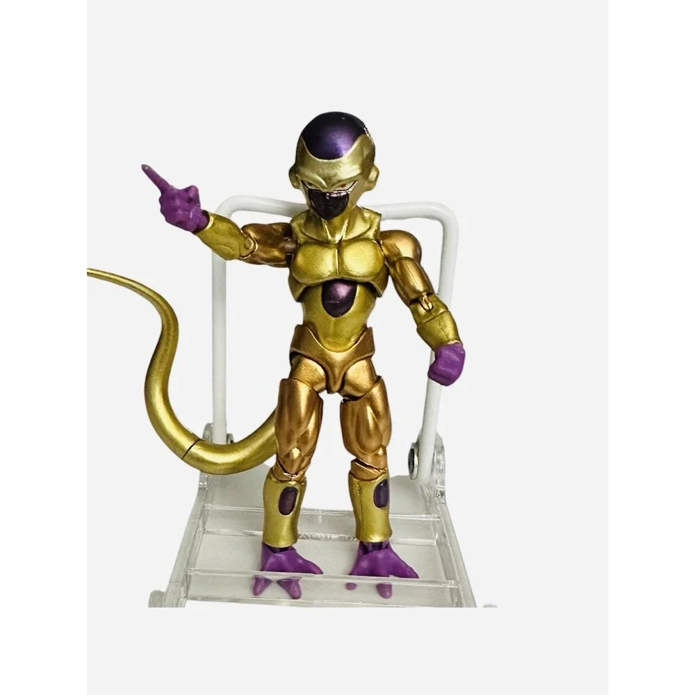 Bandai Dragon Ball Evolve Golden Frieza Figure